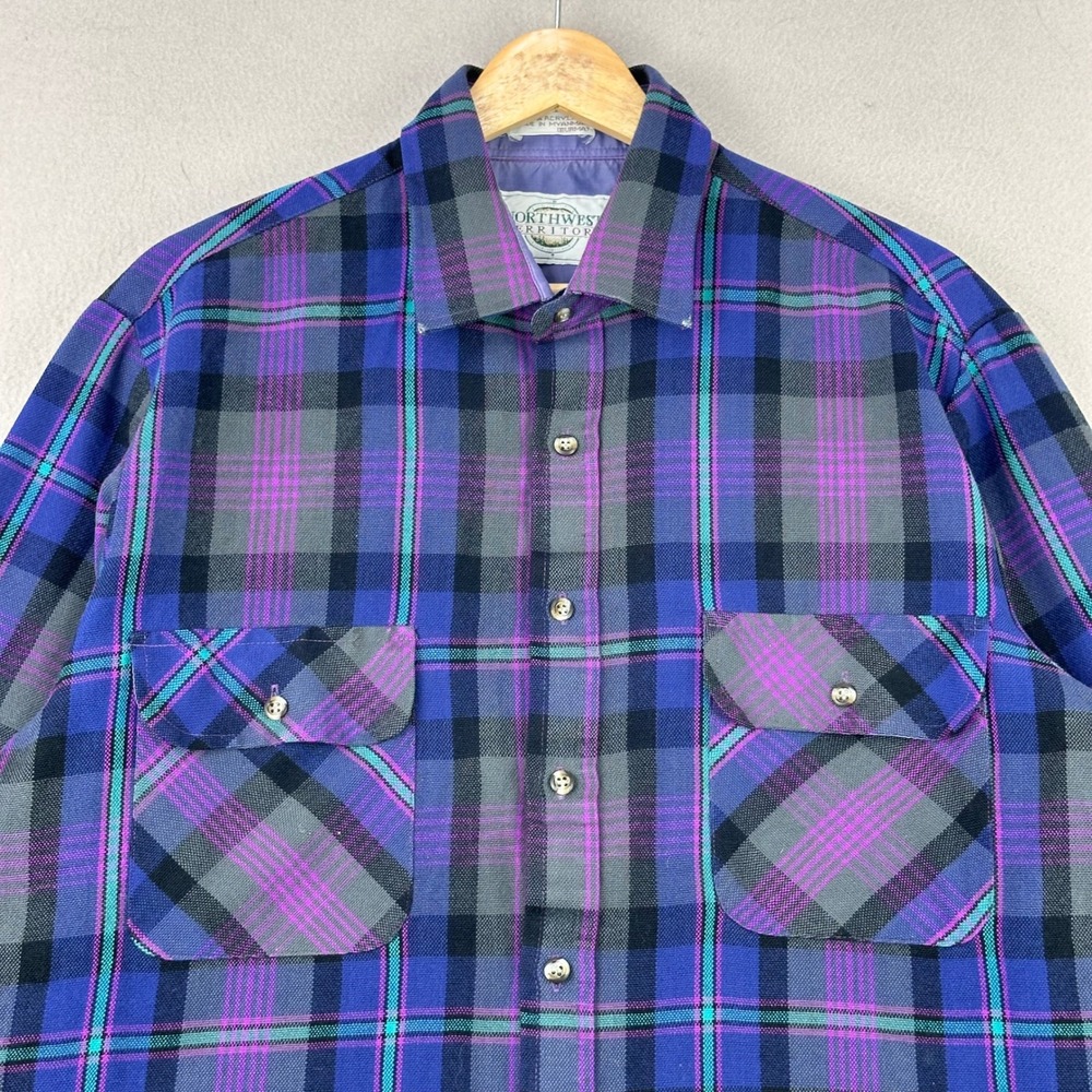 VTG Northwest Territory Plaid Flannel Shirt Mens M Purple Acrylic Long Sleeve